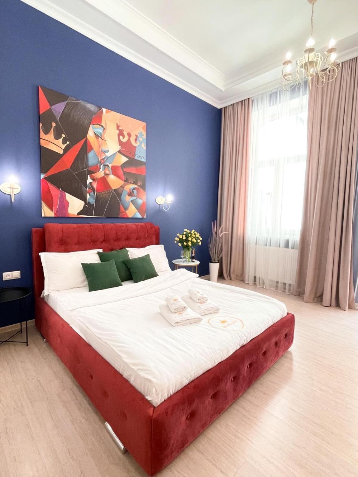 Royal Apartment On Slovatskogo 8 Lvov Exteriér fotografie